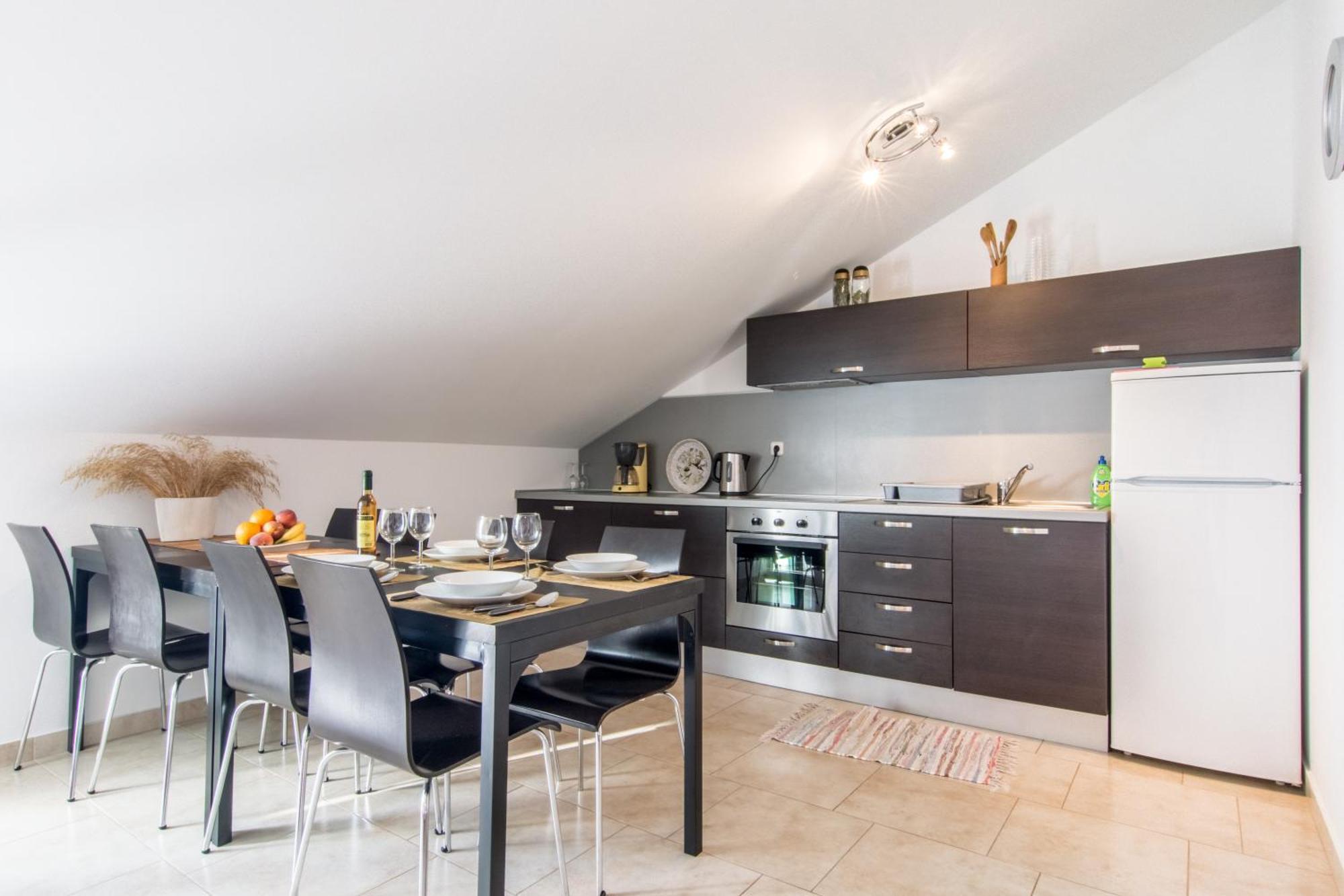 Apartments Domuzin Biograd Na Moru Ngoại thất bức ảnh