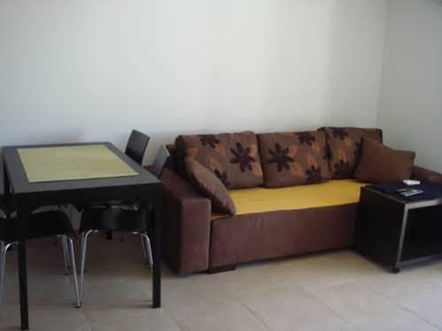 Apartments Domuzin Biograd Na Moru Ngoại thất bức ảnh