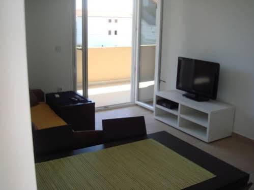Apartments Domuzin Biograd Na Moru Ngoại thất bức ảnh