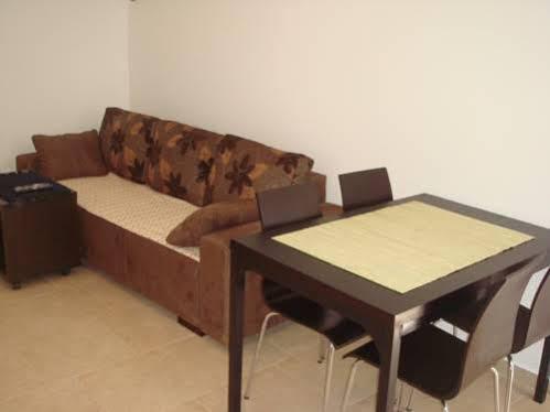 Apartments Domuzin Biograd Na Moru Ngoại thất bức ảnh
