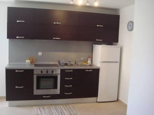 Apartments Domuzin Biograd Na Moru Ngoại thất bức ảnh